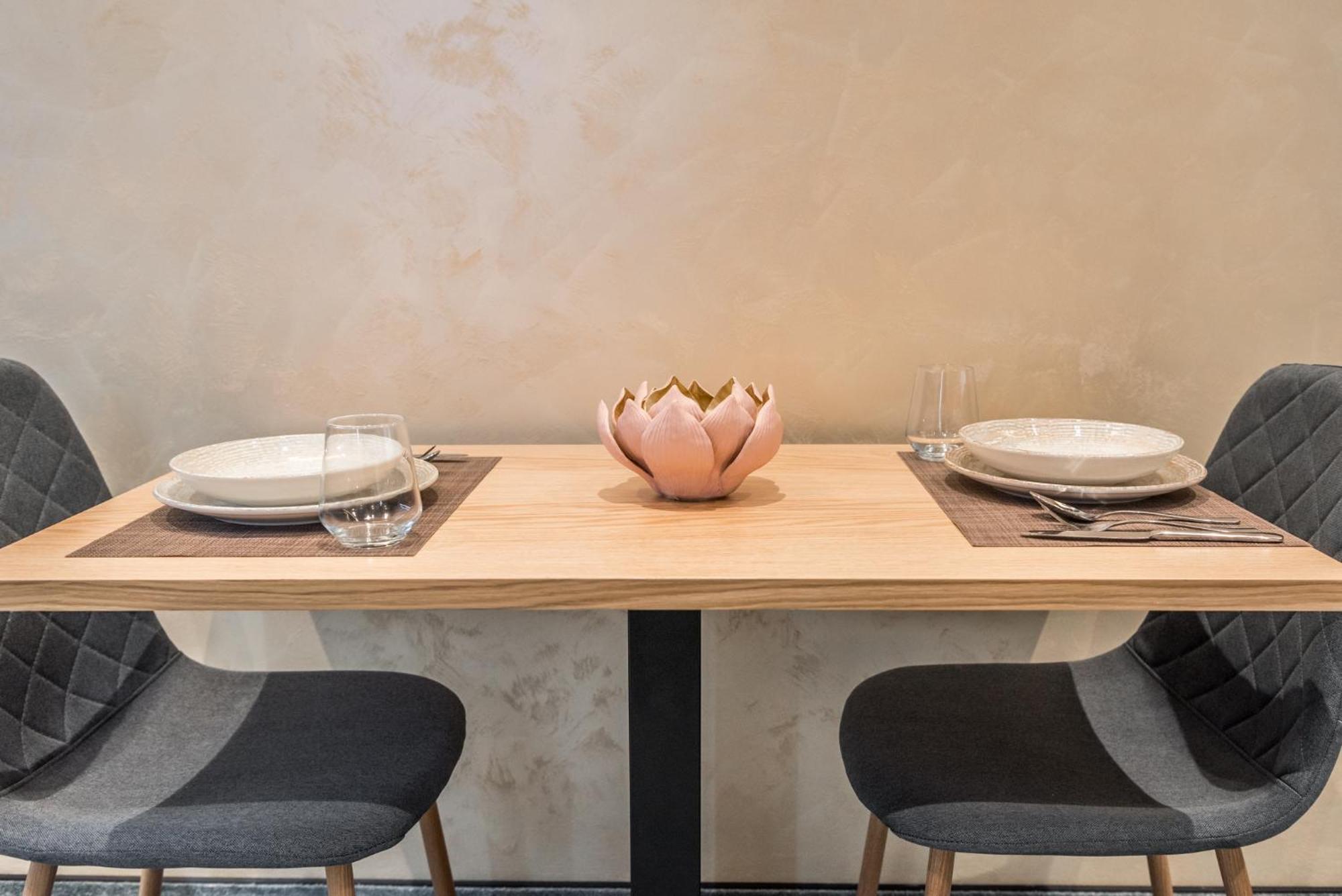 Piazza Luxury Apartments Тирана Екстериор снимка