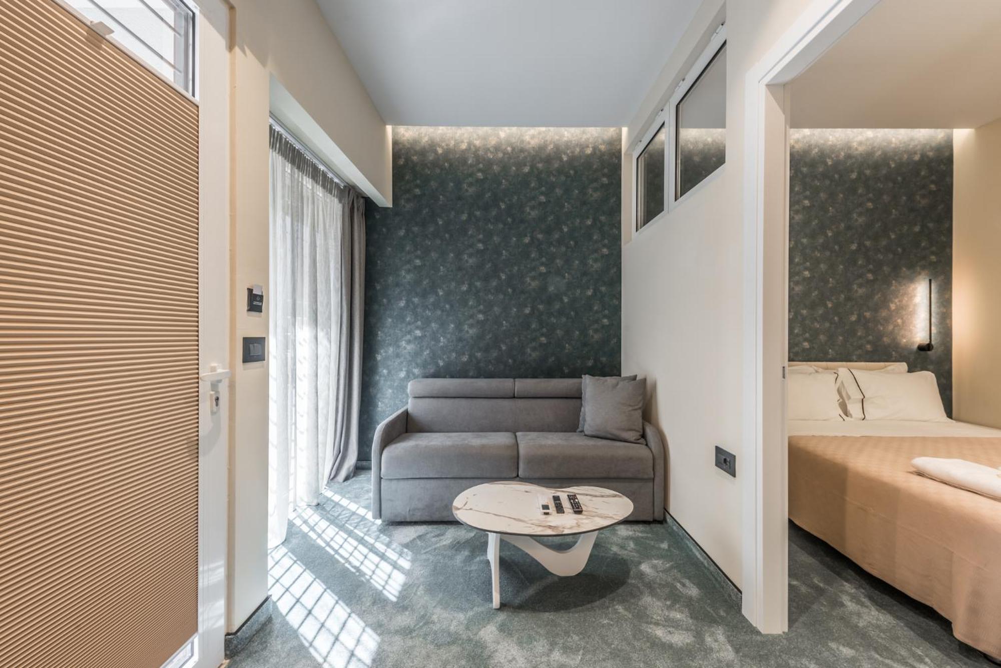 Piazza Luxury Apartments Тирана Екстериор снимка