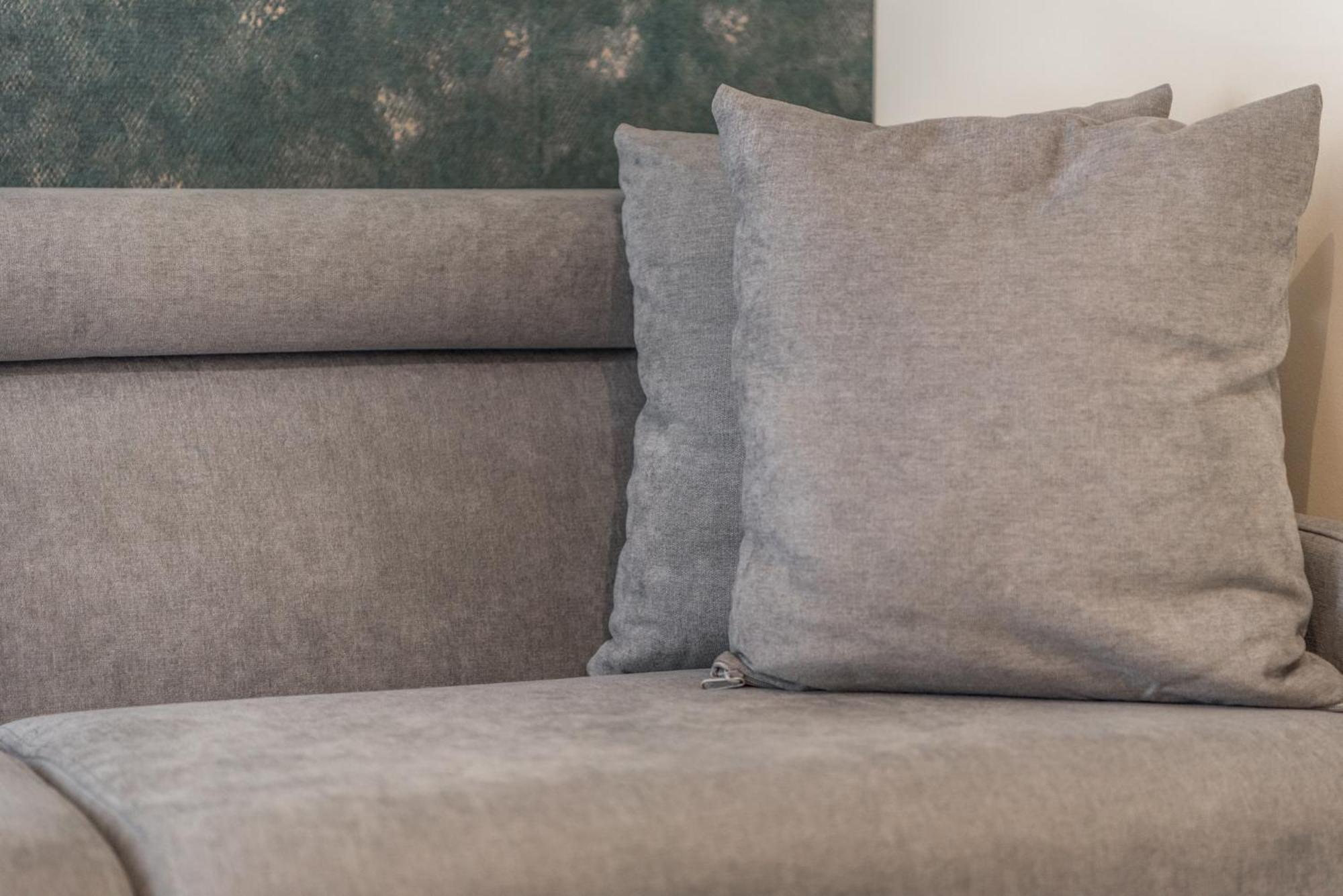 Piazza Luxury Apartments Тирана Екстериор снимка
