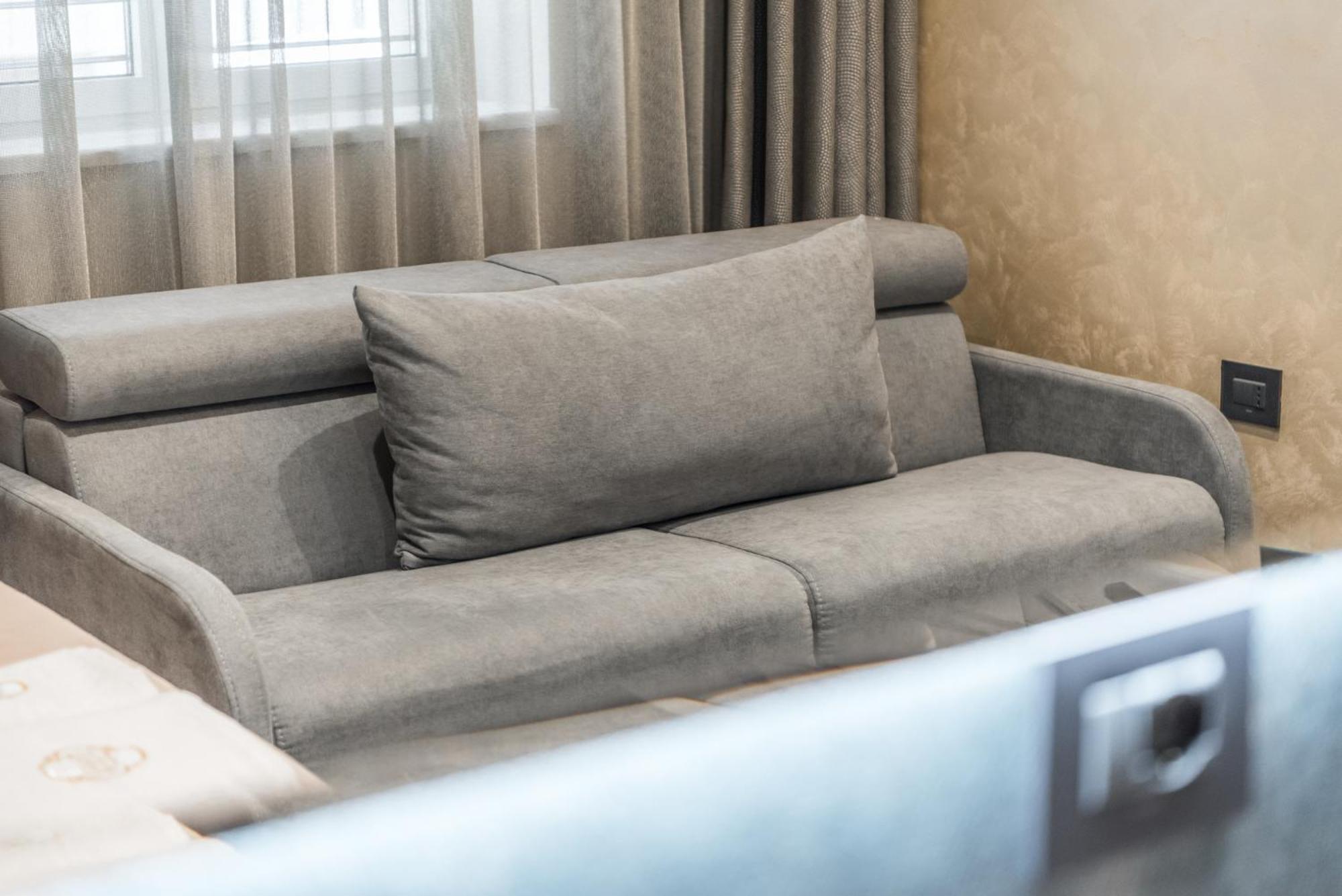 Piazza Luxury Apartments Тирана Екстериор снимка